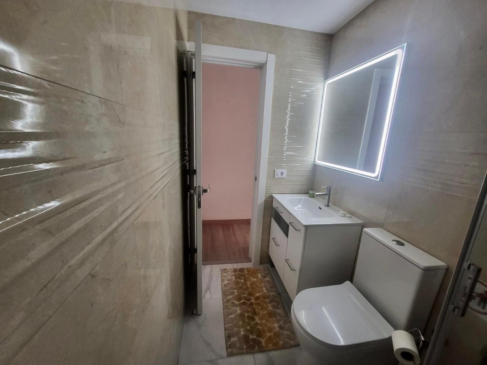 2 Bedrooms Flat 50 Mts Away From Las Canteras Beach Las Palmas de Gran Canaria Eksteriør billede